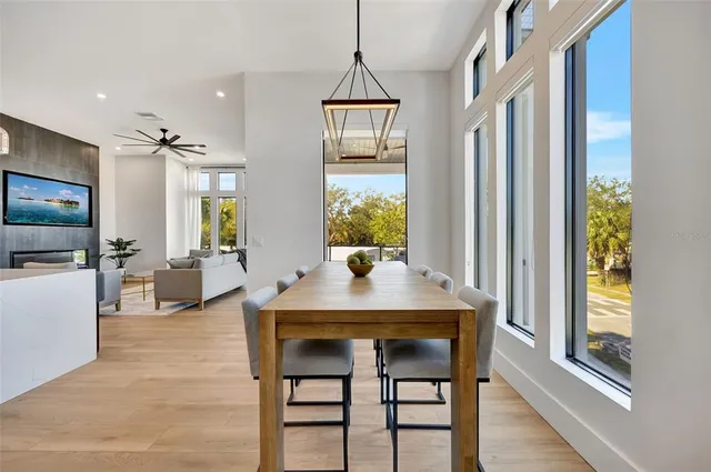 $12,000 | 331 Albert Street, Dunedin, FL 34698