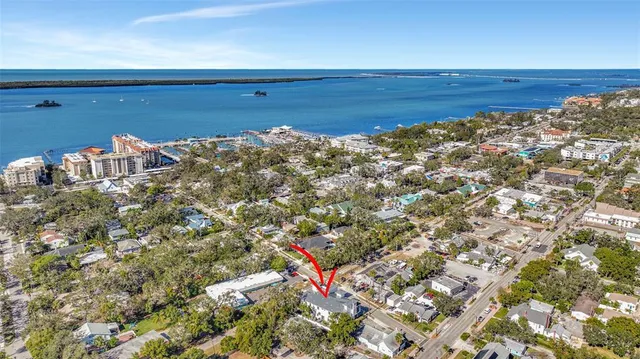 $12,000 | 331 Albert Street, Dunedin, FL 34698