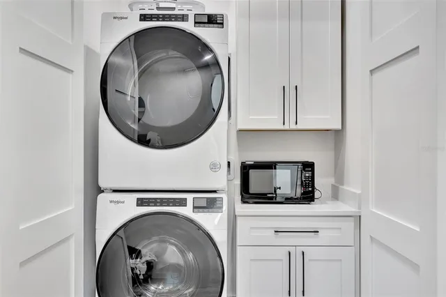 $12,000 | 331 Albert Street, Dunedin, FL 34698