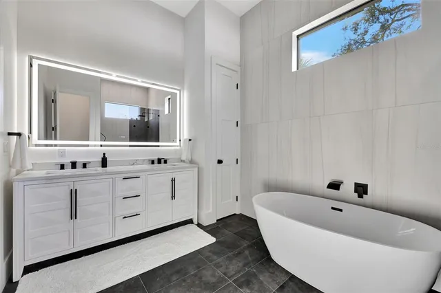 $12,000 | 331 Albert Street, Dunedin, FL 34698