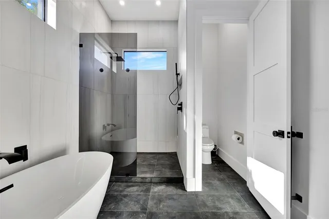 $12,000 | 331 Albert Street, Dunedin, FL 34698