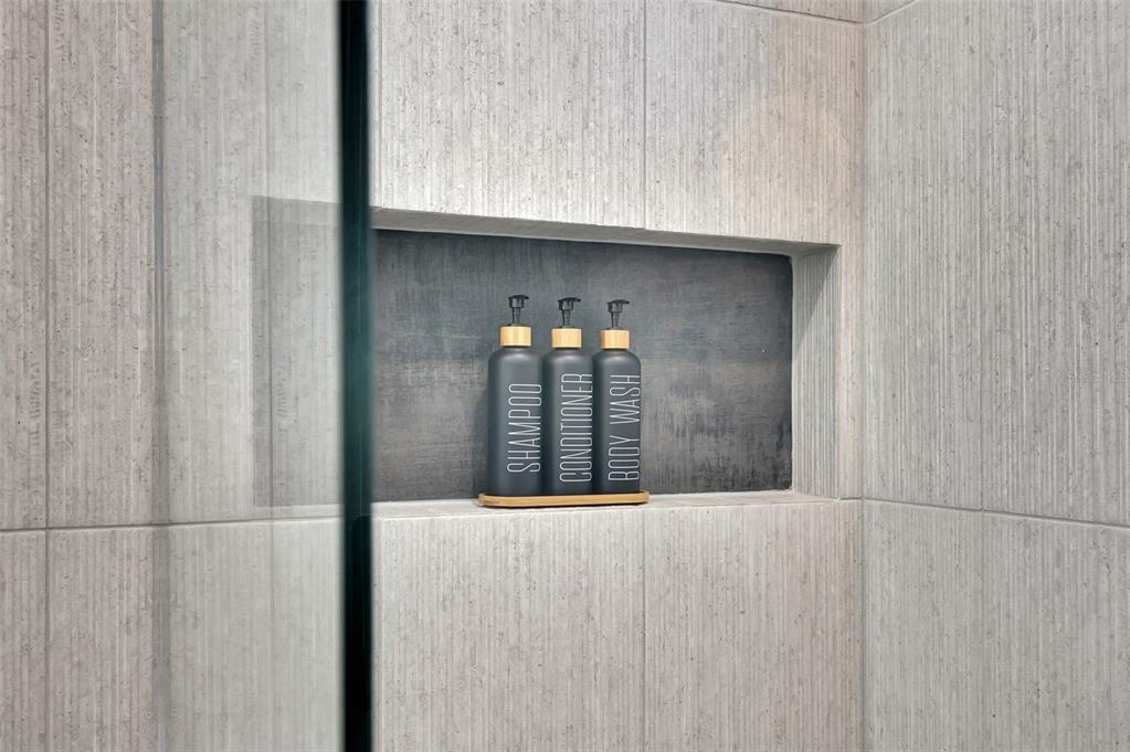 331 Albert Street Dunedin, FL 34698 - Photo 37 of 64