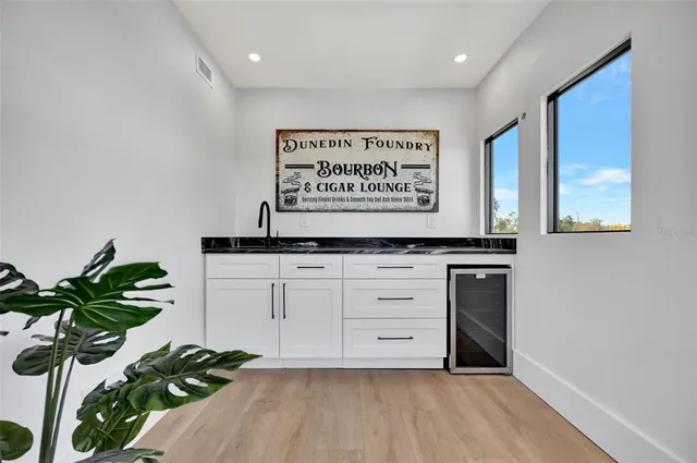 $12,000 | 331 Albert Street, Dunedin, FL 34698