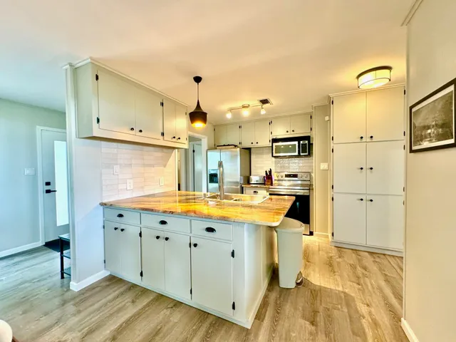 $599,000 | 308 Blue Sky Way, Buchanan Dam, TX 78609