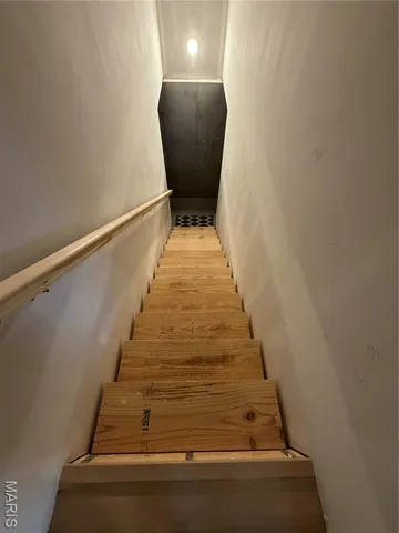 $329,000 | 310 Lake Labadie Drive, Labadie, MO 63055