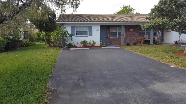 $2,200 | 4114 Northwest 79th Avenue, Unit A, Coral Springs, FL 33065