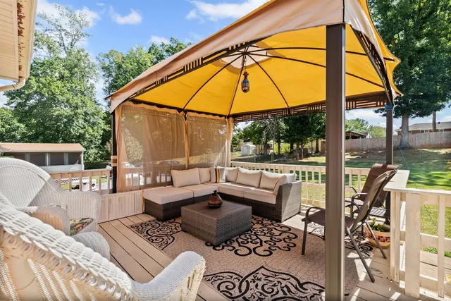 $300,000 | 251 Independence Circle, Forest, VA 24551