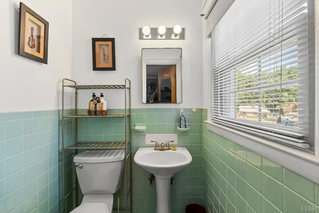 $300,000 | 251 Independence Circle, Forest, VA 24551