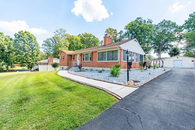 $300,000 | 251 Independence Circle, Forest, VA 24551