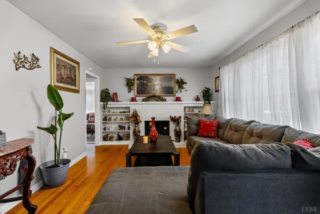 $300,000 | 251 Independence Circle, Forest, VA 24551