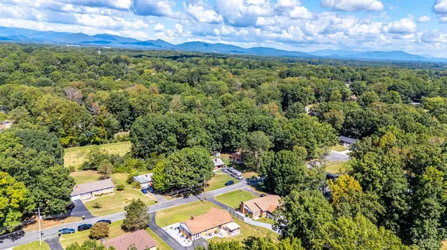 $300,000 | 251 Independence Circle, Forest, VA 24551