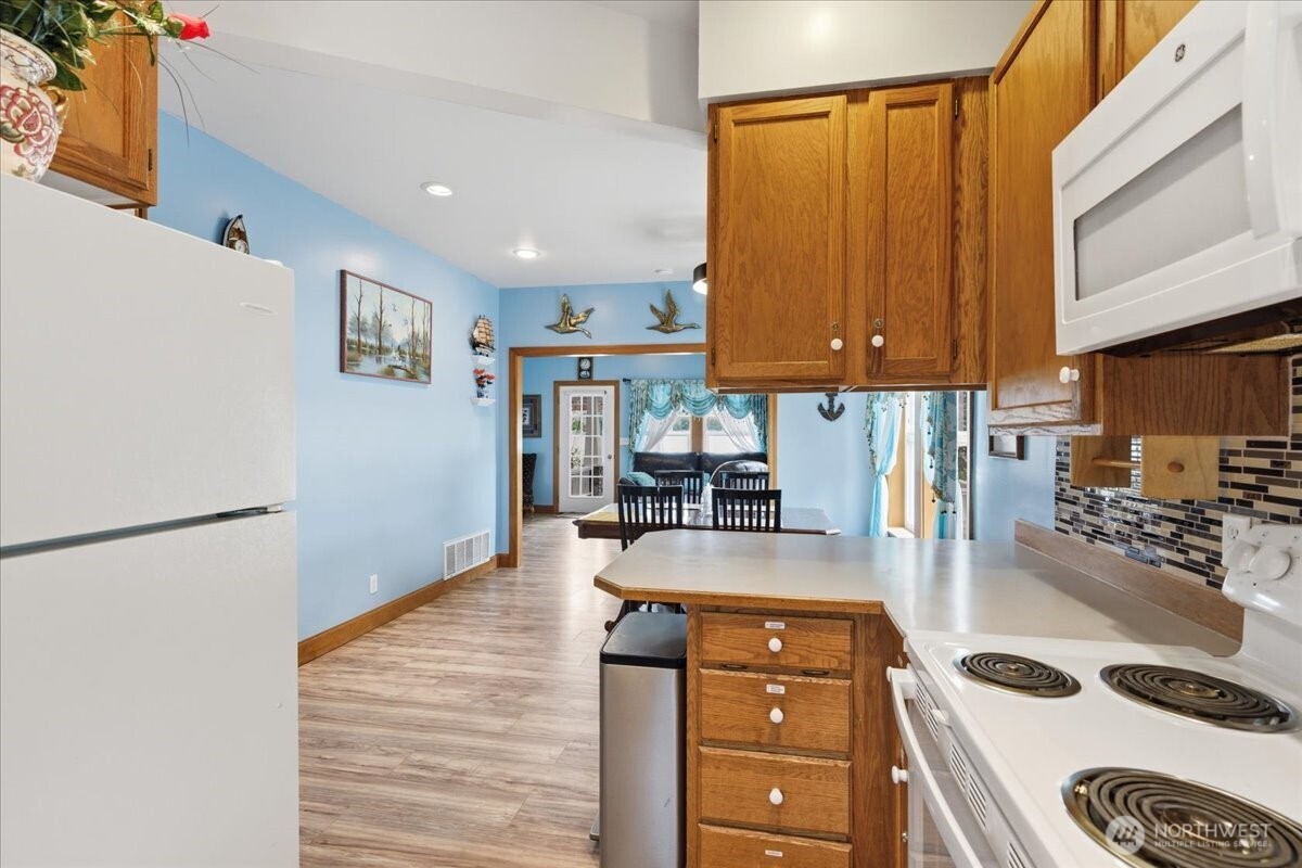 3481 Valley Road Northeast Moses Lake, WA 98837 - Photo 16 of 40