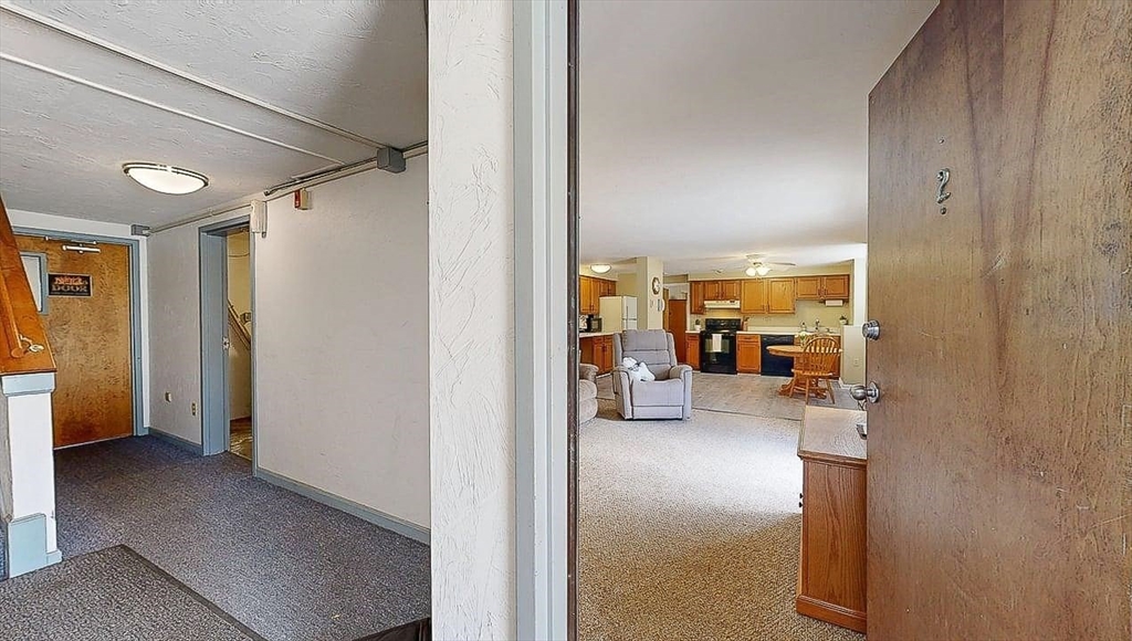 10 A Hulbert Road, Unit 2 Worcester, MA 01603 - Photo 7 of 27 Gallery Image 7