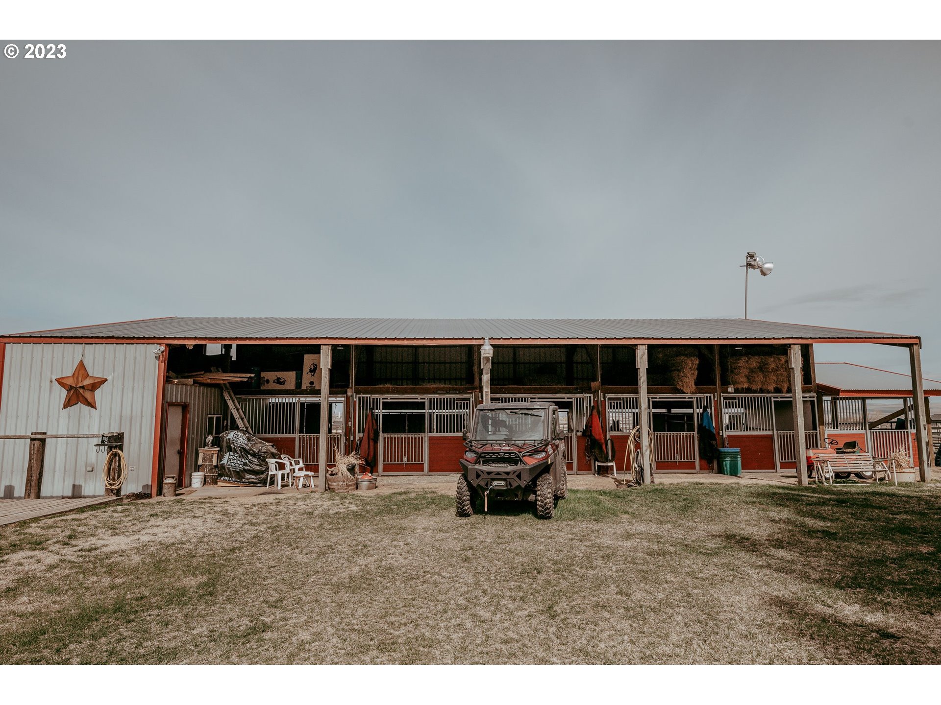 32293 East Loop Road Hermiston, OR 97838 - Photo 5 of 8