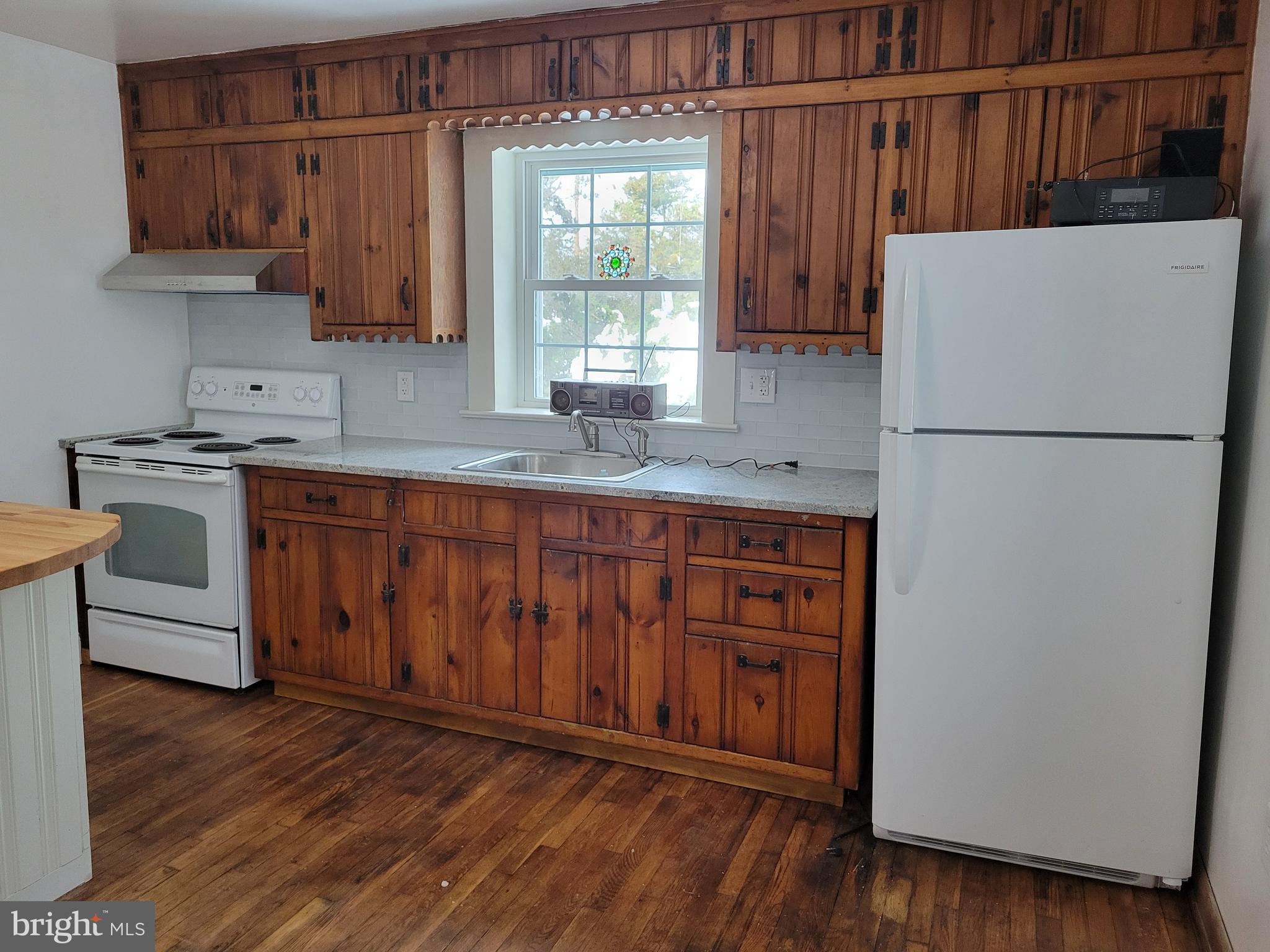 629 Cold Run Road Elverson, PA 19520 - Photo 14 of 36 Kitchen