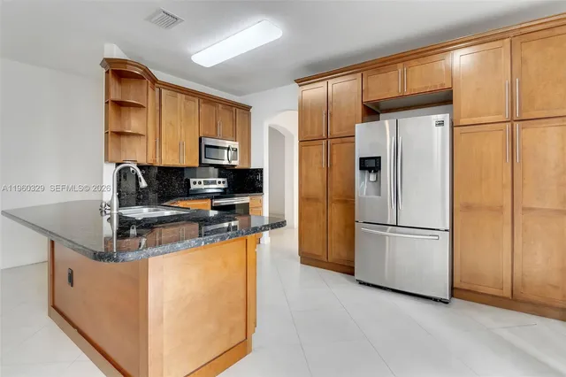 $725,000 | 11321 Northwest 84th Street, Doral, FL 33178