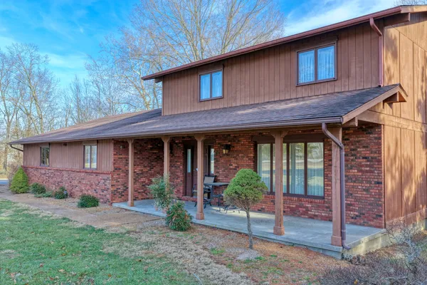 $242,000 | 266 Brush Hill Road, Carbondale, IL 62901