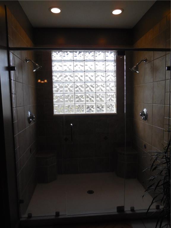 1936 Berry Road Greenwood, IN 46143 - Photo 12 of 24 Gallery Image 12