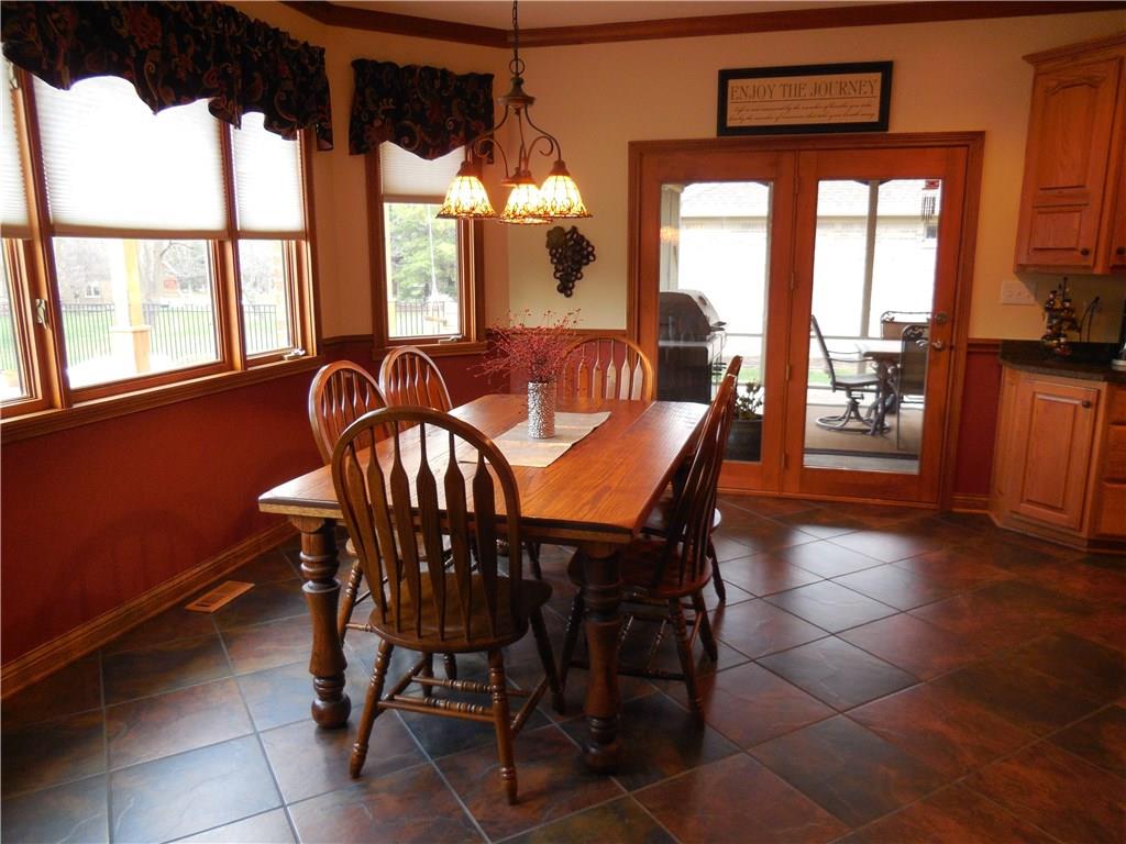 1936 Berry Road Greenwood, IN 46143 - Photo 3 of 24 Gallery Image 3