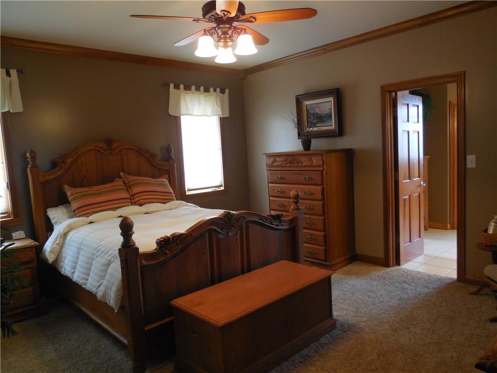 1936 Berry Road Greenwood, IN 46143 - Photo 9 of 24 Gallery Image 9
