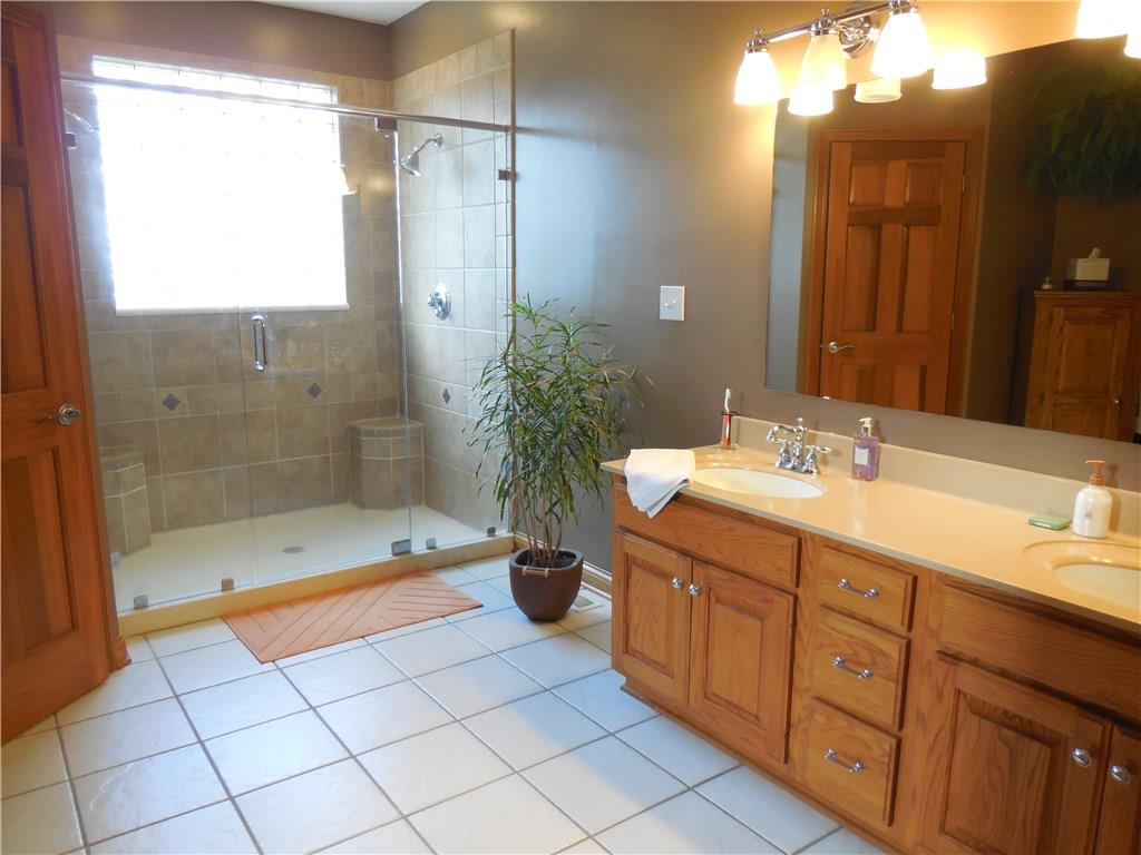 1936 Berry Road Greenwood, IN 46143 - Photo 10 of 24 Gallery Image 10