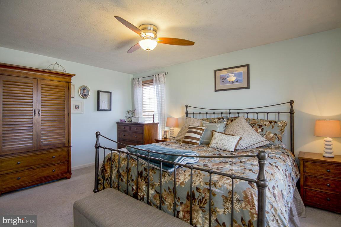 9551 Kings Grant Road Laurel, MD 20723 - Photo 15 of 30 Bedroom (Master)