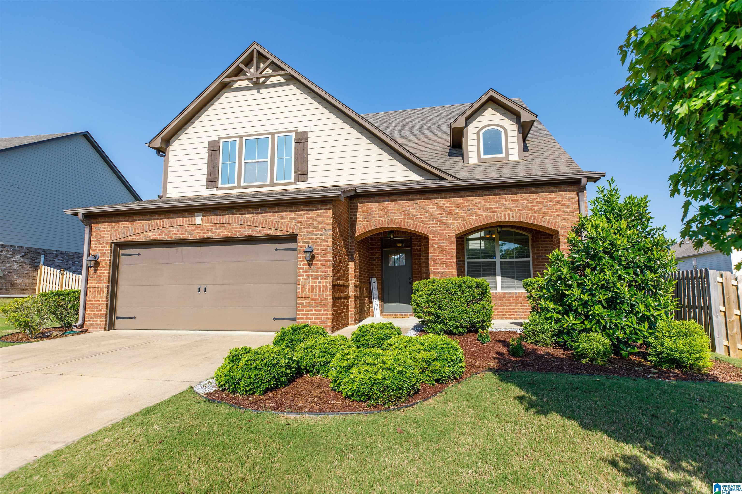 1076 Riviera Drive Calera, AL 35040 - Photo 2 of 48