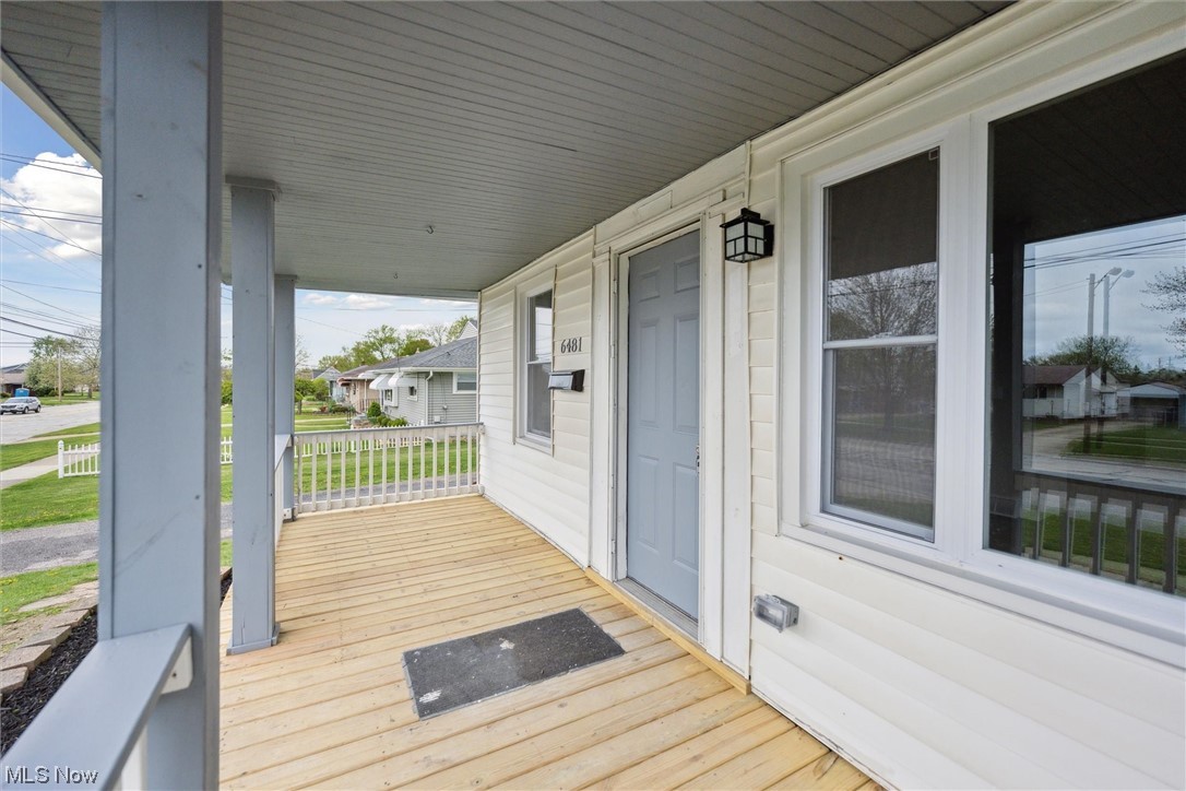6481 Smith Road Brook Park, OH 44142 - Photo 2 of 26 Gallery Image 2