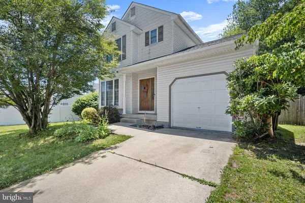 $375,000 | 64 Oakton Drive, Atco, NJ 08004