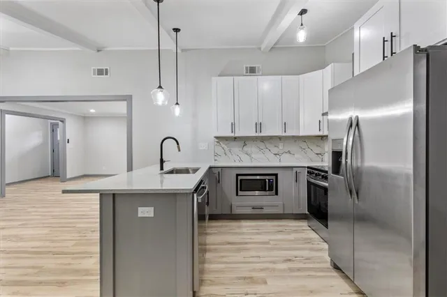 $289,900 | 4720 Shoshonee Trail, College Park, GA 30349