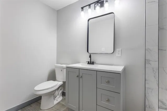 $289,900 | 4720 Shoshonee Trail, College Park, GA 30349