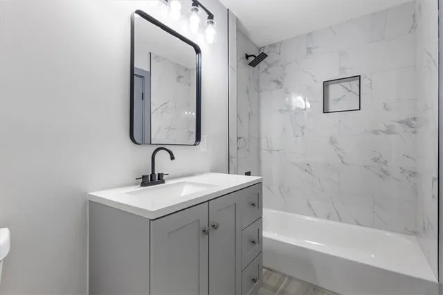 $289,900 | 4720 Shoshonee Trail, College Park, GA 30349