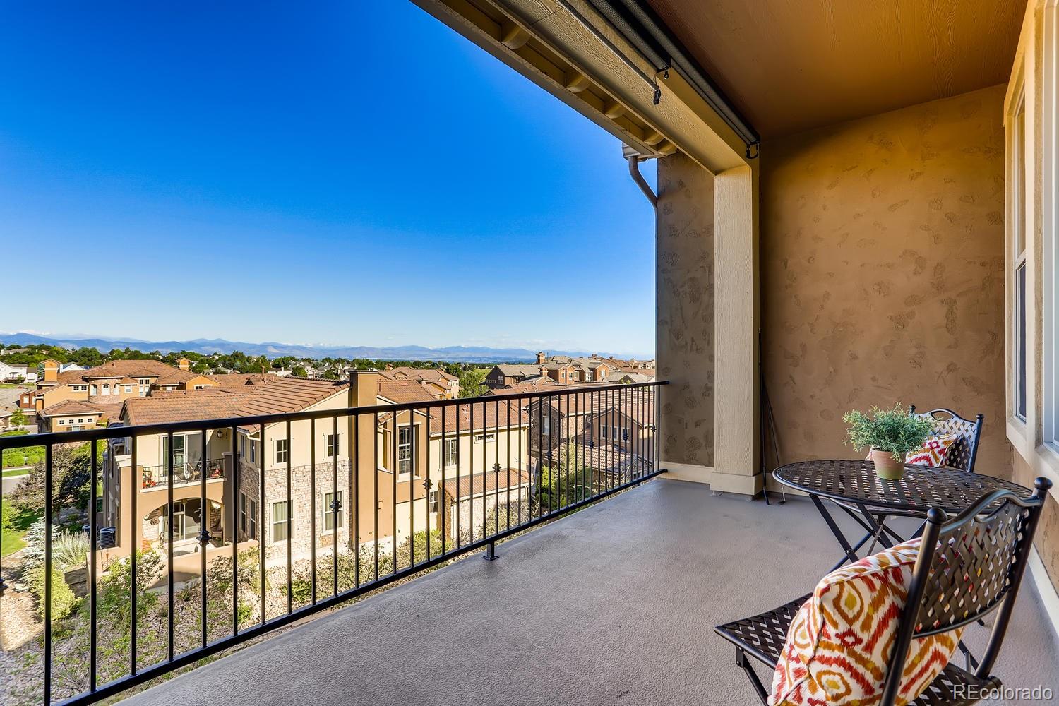 9529 Pendio Court Highlands Ranch, CO 80126 - Photo 13 of 38