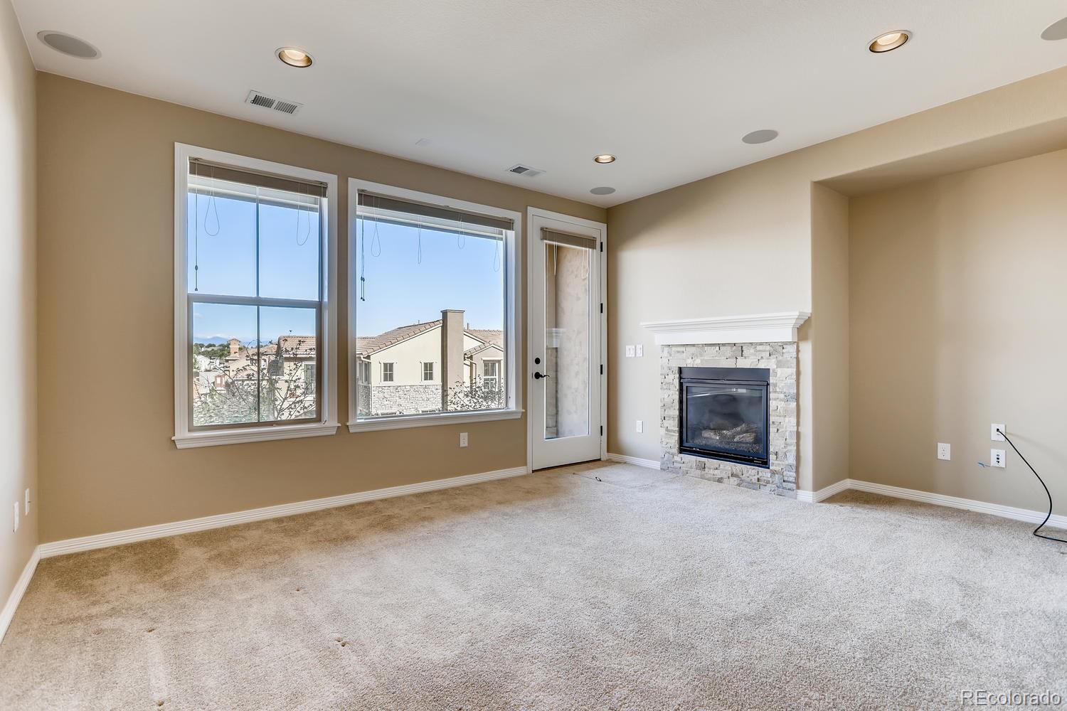 9529 Pendio Court Highlands Ranch, CO 80126 - Photo 25 of 38