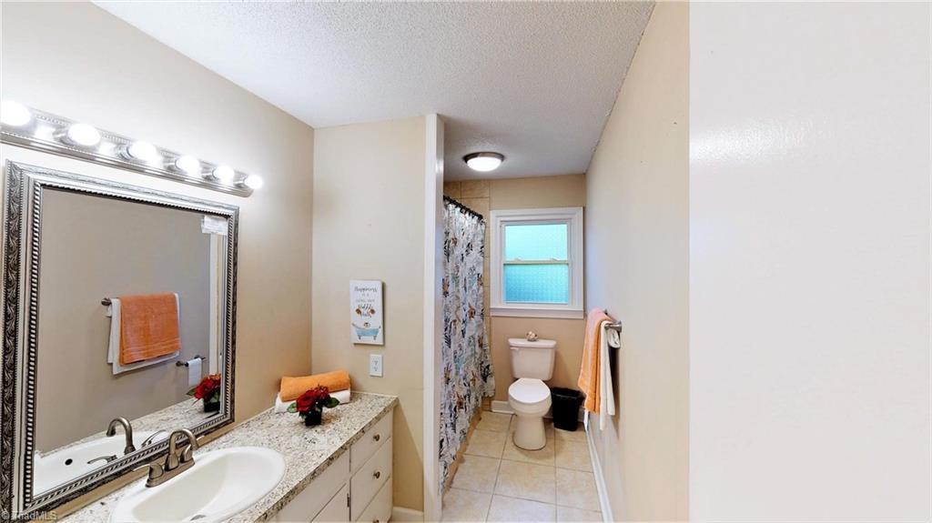 201 High Meadows Road Thomasville, NC 27360 - Photo 14 of 50 Gallery Image 14