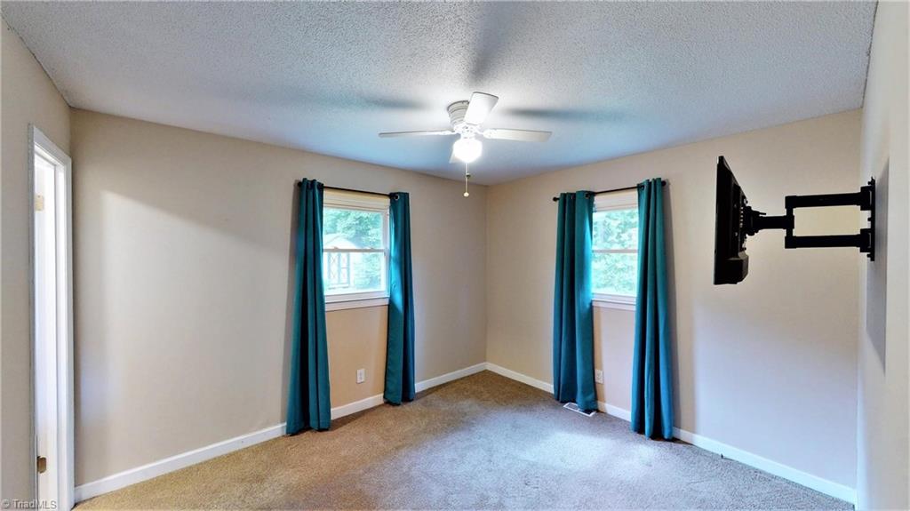 201 High Meadows Road Thomasville, NC 27360 - Photo 18 of 50 Gallery Image 18