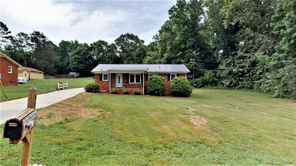 201 High Meadows Road Thomasville, NC 27360 - Photo 35 of 50 Gallery Image 35