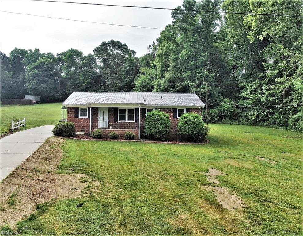 201 High Meadows Road Thomasville, NC 27360 - Photo 36 of 50 Gallery Image 36