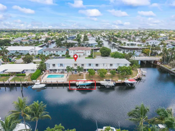 $399,900 | 2500 Northeast 36th Street, Unit 5, Lighthouse Point, FL 33064