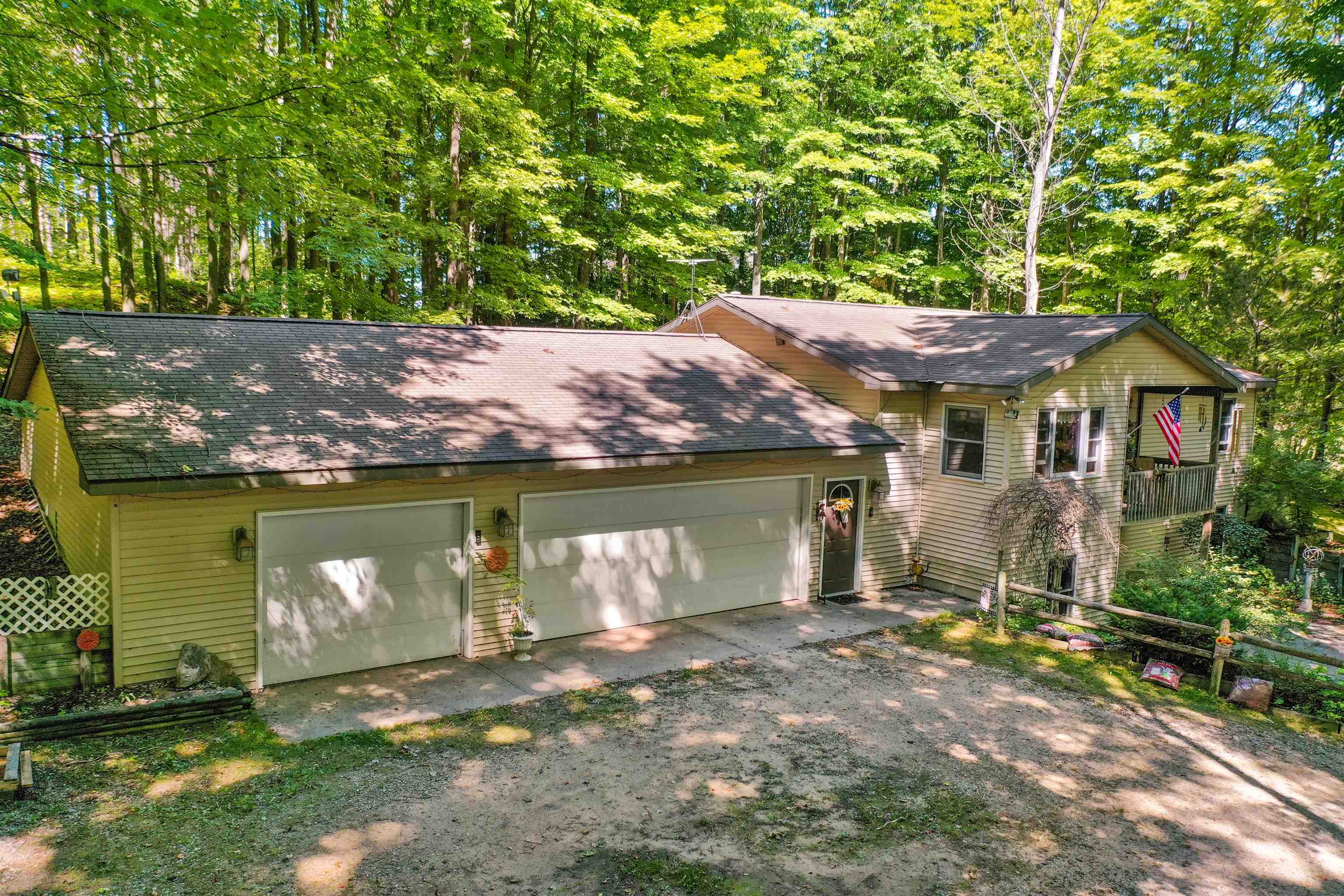 2941 No 45 Road Manton, MI 49663 - Photo 3 of 48 Gallery Image 3