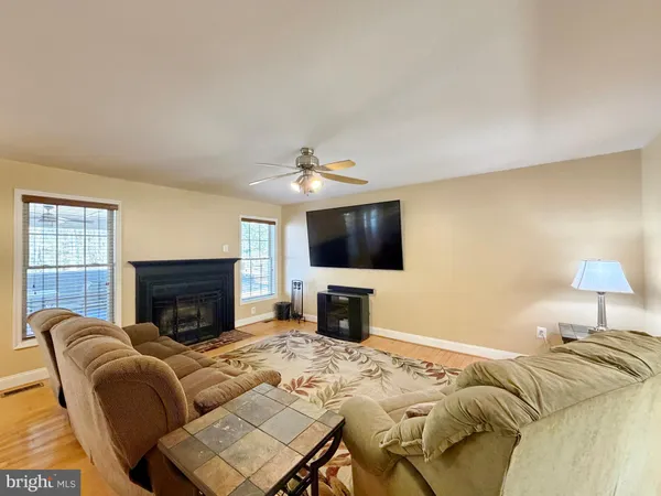 $625,000 | 11340 Dobbins Lane, La Plata, MD 20646
