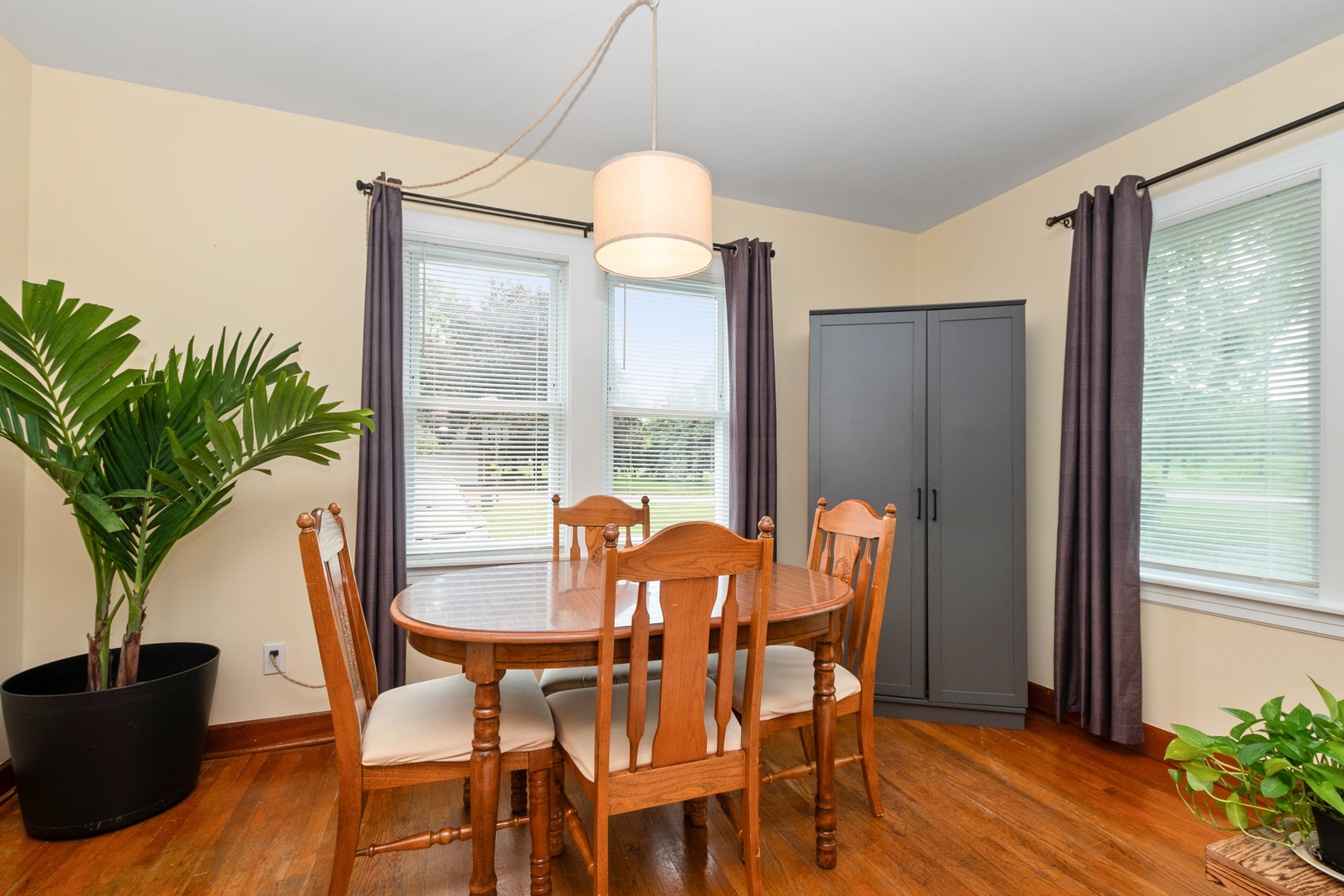 6727 Willow Springs Road Countryside, IL 60525 - Photo 19 of 20 Gallery Image 19