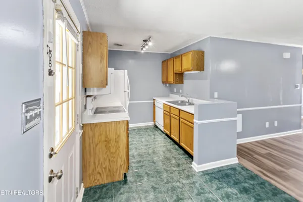 $230,000 | 919 Chip Cove Lane, Knoxville, TN 37938