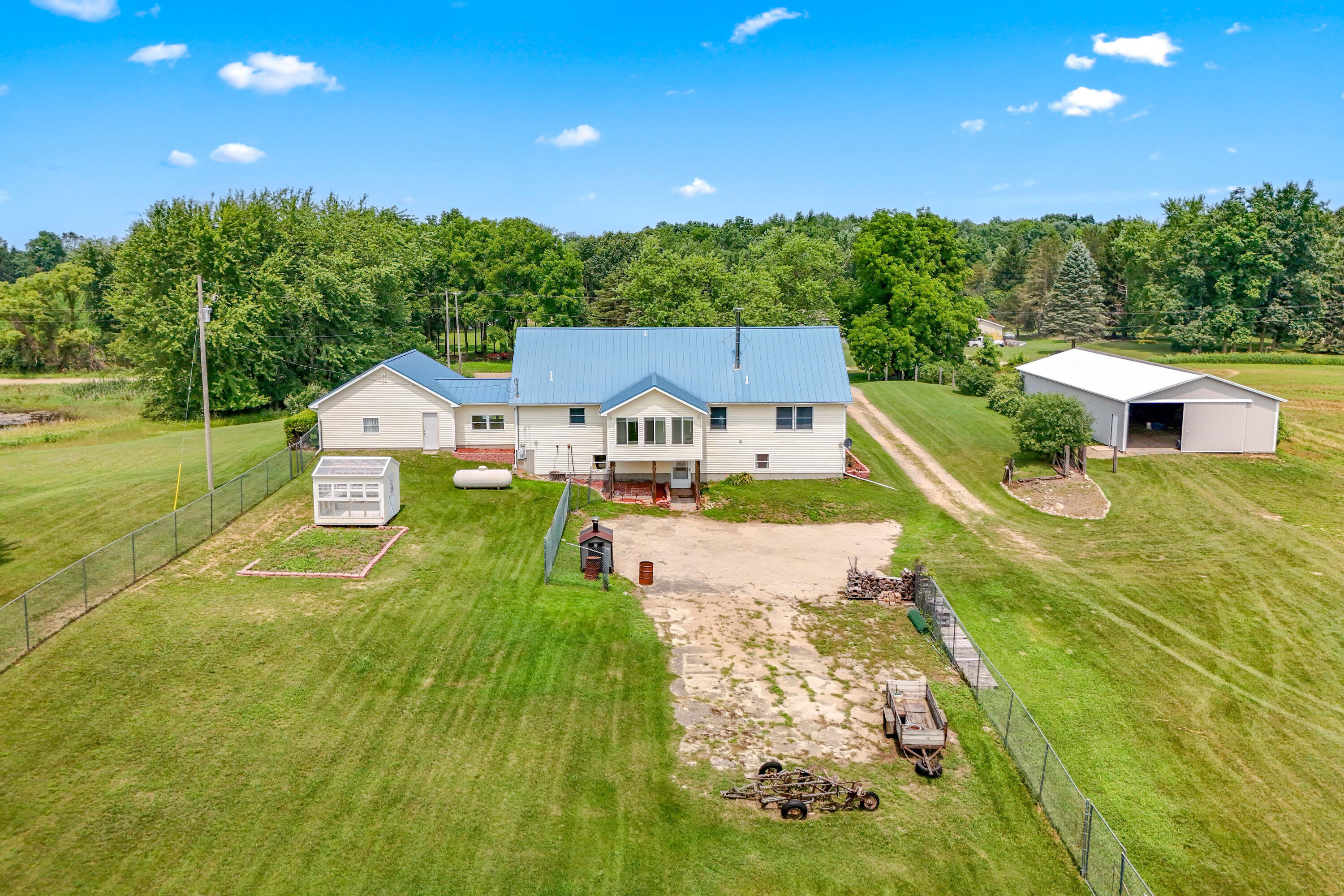 8651 Moreland Road Jerome, MI 49249 - Photo 37 of 56 9