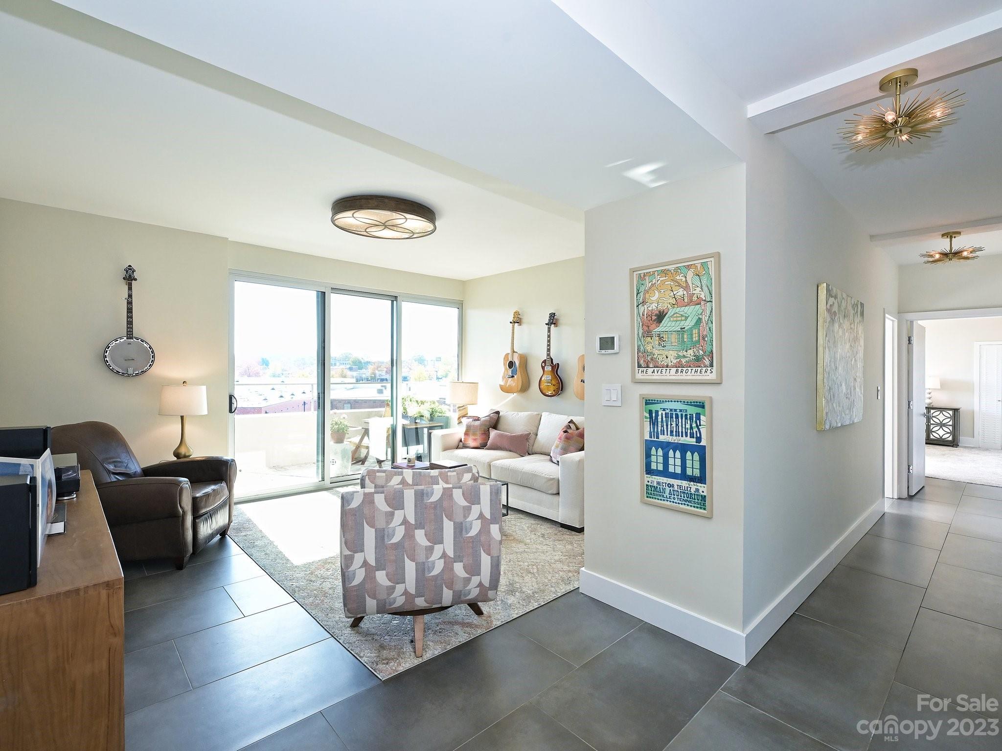 1300 Reece Road, Unit 420 Charlotte, NC 28209 - Photo 8 of 19 Gallery Image 8