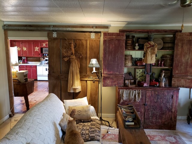 12721 Coleta Road Sterling, IL 61081 - Photo 9 of 35 a living room with lots of furniture and closet