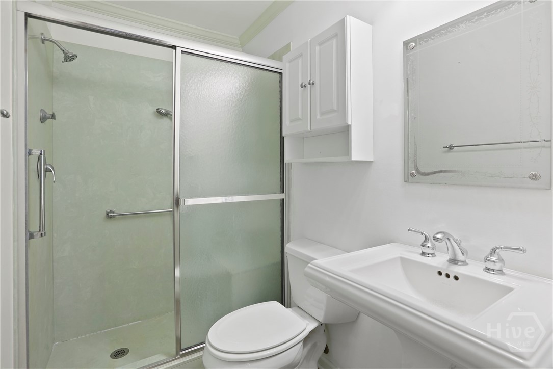 13609 Rockingham Road Savannah, GA 31419 - Photo 20 of 39 Master bedroom bath