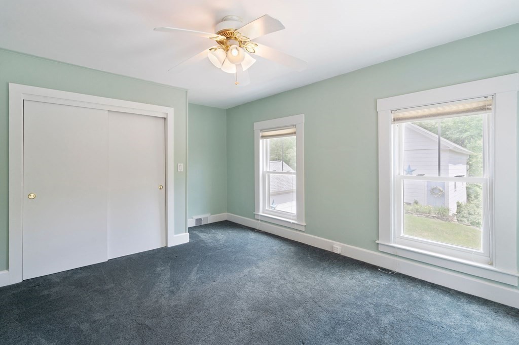 11 Morrison Road Windham, NH 03087 - Photo 28 of 40