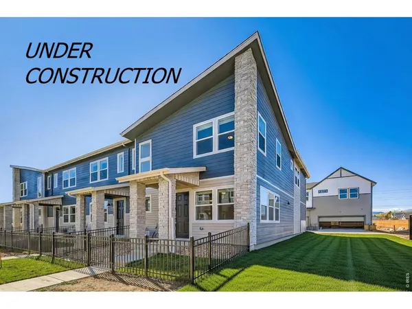 $464,990 | 2817 Bear Springs Circle, Longmont, CO 80503