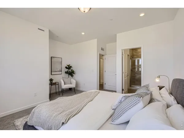 $464,990 | 2817 Bear Springs Circle, Longmont, CO 80503